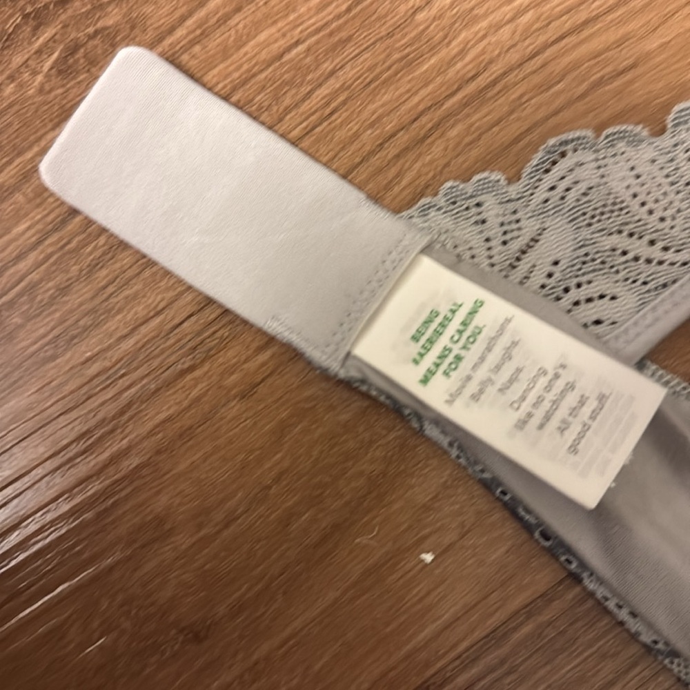 NWT Aerie Sunnie Demi Bra Push up 32B - Picture 5 of 8